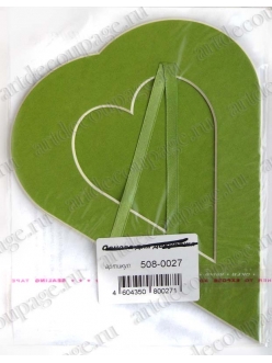 Декоративное паспарту, форма сердце вертикальное, цвет салатовый, 19,5-14,5 см