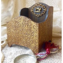 Заготовка деревянная фигурная коробка на ножках, фанера, 10х13х17 см, Россия