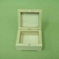 Заготовка шкатулка деревянная с магнитным замком, 9х8х5 см, Россия