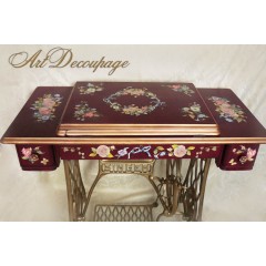 Швейная машинка Singer