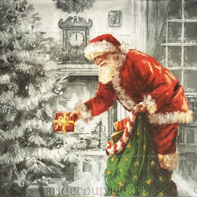 Новогодняя салфетка для декупажа Санта у камина, АртДекупаж