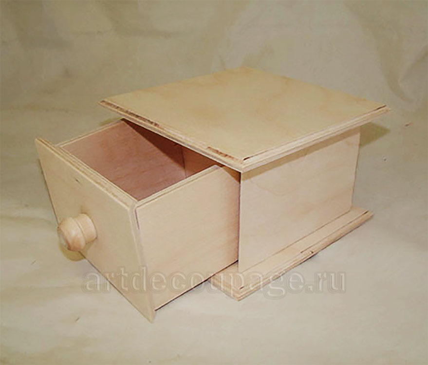 Деревянная коробка с выдвигающимся ящиком для декупажа